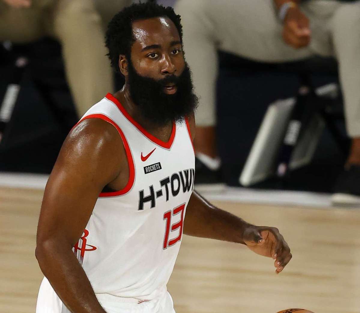 后隐藏着怎 后隐藏着怎