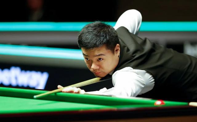 接近15磅 接近15磅