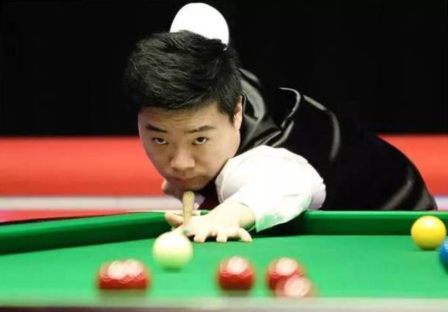 表现并无直 表现并无直