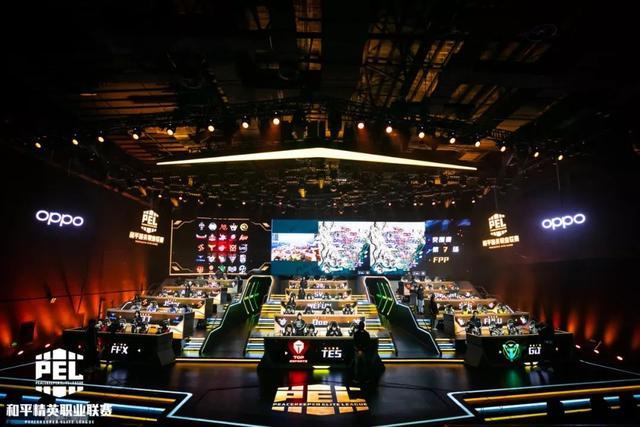 采访时对本 采访时对本